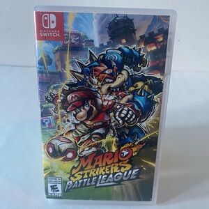 Nintendo Mario Strikers: Battle League - Red & Blue Cover Art